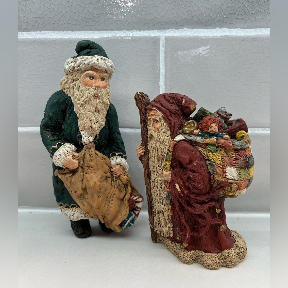 June McKenna Collectable Vintage Holiday Old World Santa Figurine Set